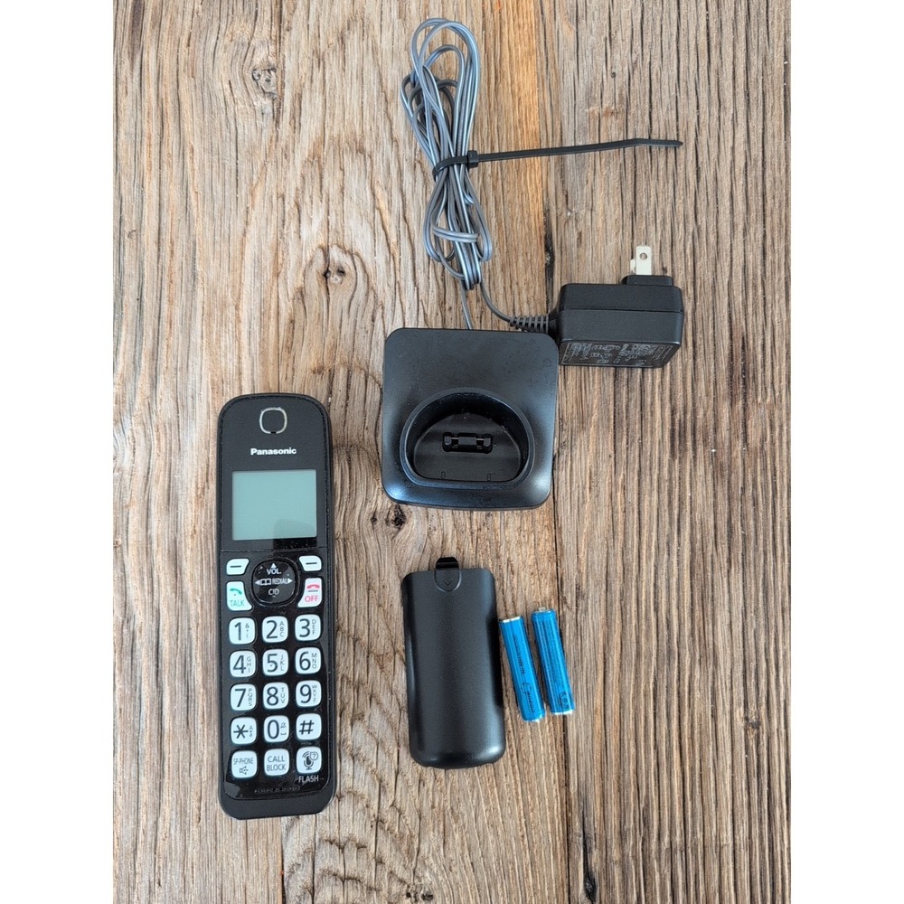Panasonic KX-TGDA52 Black Cordless Handset w/ Charging Station Tested & Working
